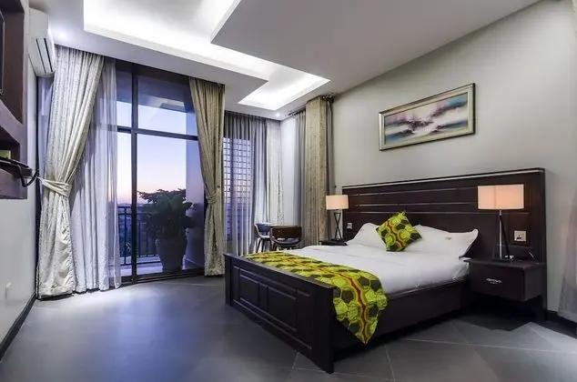 Deluxe Tek Büyük Yataklı Oda