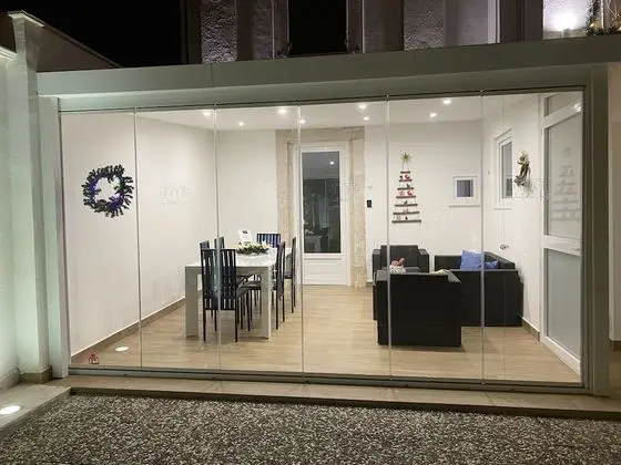 Family Tek Büyük veya İki Ayrı Yataklı Oda