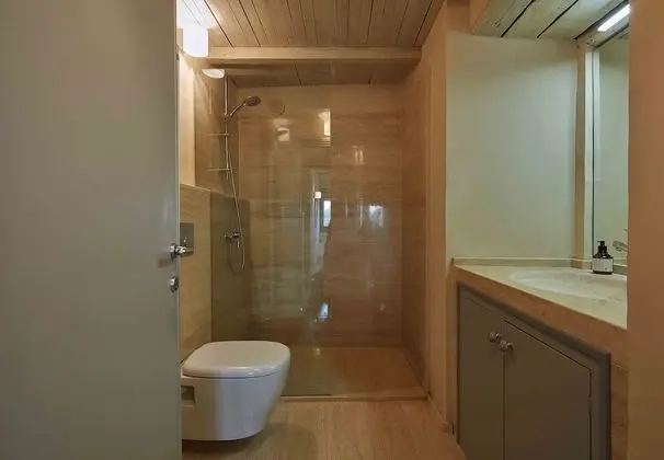 Villa, Banyolu/Duşlu (Casa Ventinove)