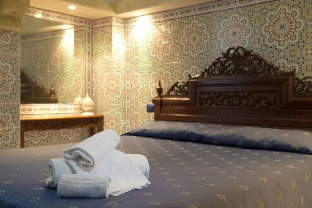 Standard Tek Büyük Yataklı Oda