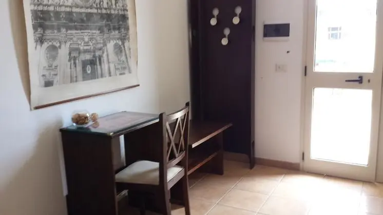 Tek Büyük Yataklı Oda, Bağlantılı Odalar