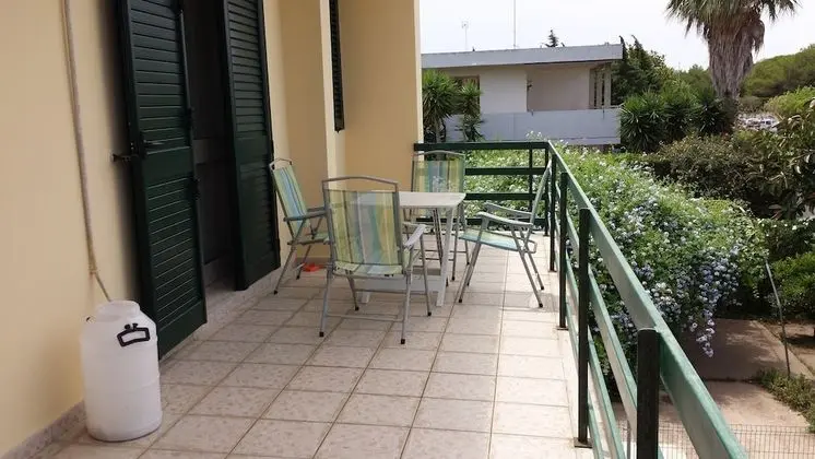 Tek Büyük Yataklı Oda, Bağlantılı Odalar