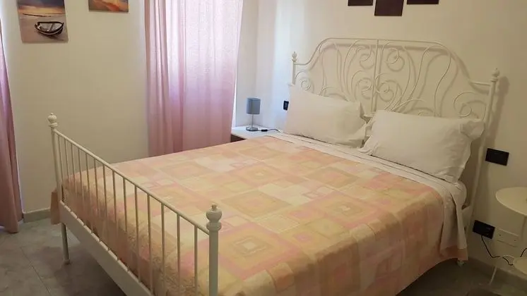 Business Tek Büyük Yataklı Oda, 1 En Büyük (King) Boy Yatak, Sigara İçilmez (Manarola)