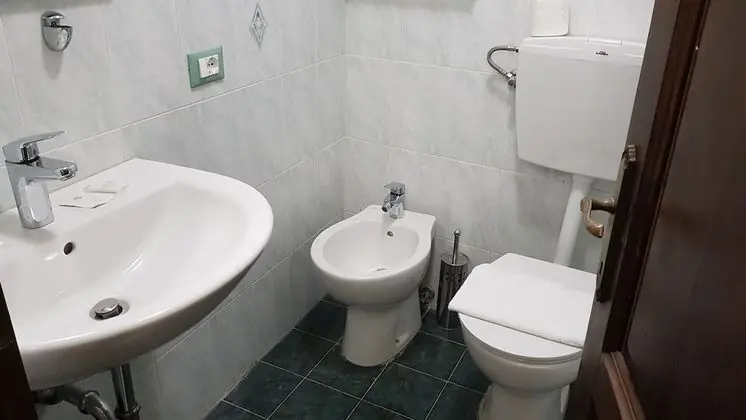 Club Dubleks, 1 En Büyük (King) Boy Yatak, Sigara İçilmez (Corniglia)