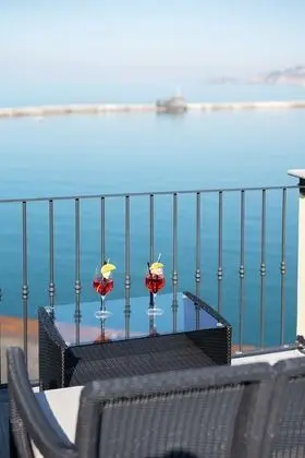 Royal Oda, Deniz Manzaralı (Levante)