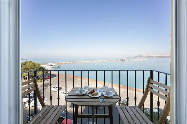 Superior Oda, Deniz Manzaralı (Tramontana)