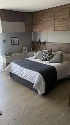 Apart Daire (1 queen + 2 single beds)