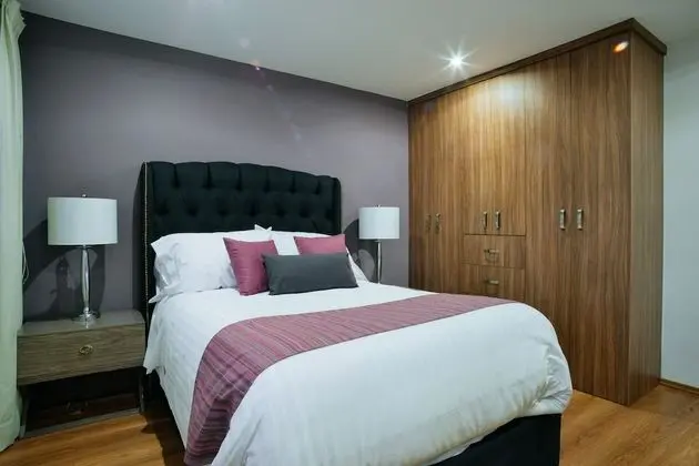 Apart Daire (1 queen + 2 single beds)