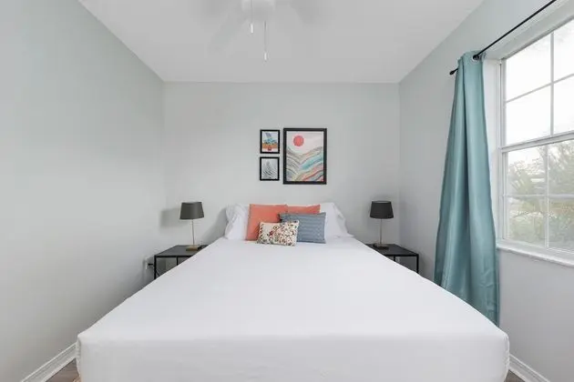 Ev, Birden Çok Yatak, Veranda, Havuz Manzaralı