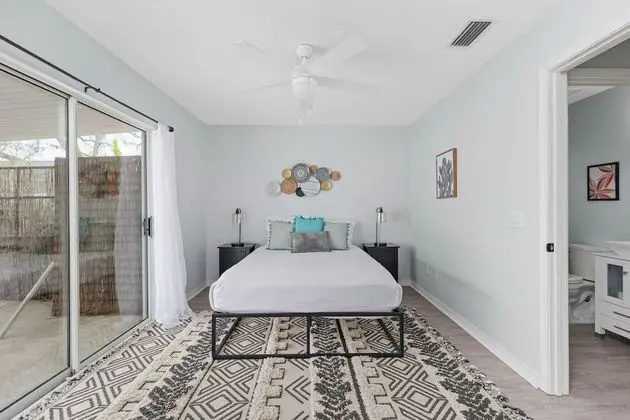 Ev, Birden Çok Yatak, Veranda, Havuz Manzaralı