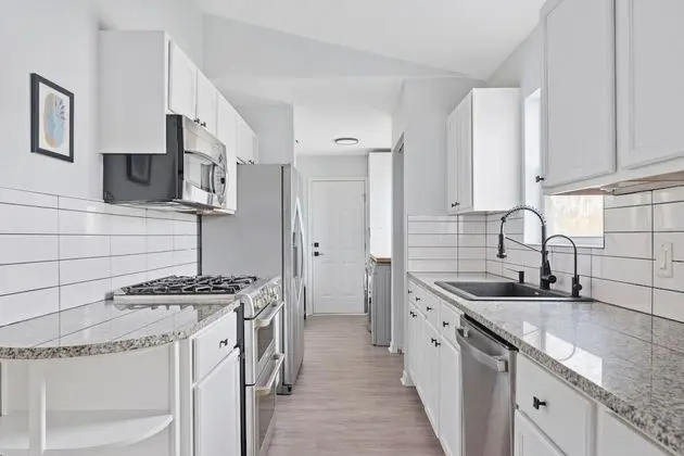 Ev, Birden Çok Yatak, Veranda, Havuz Manzaralı