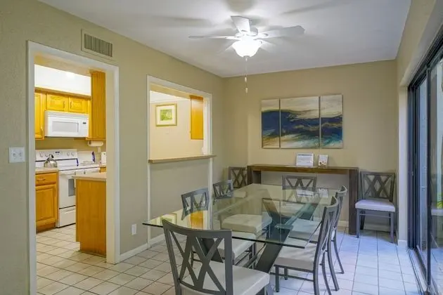 3 bedroom 3 bath townhome