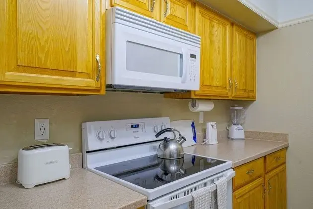 3 bedroom 3 bath townhome
