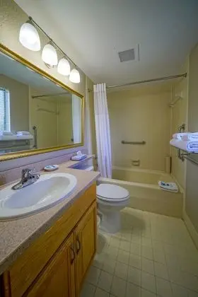 3 bedroom 3 bath townhome