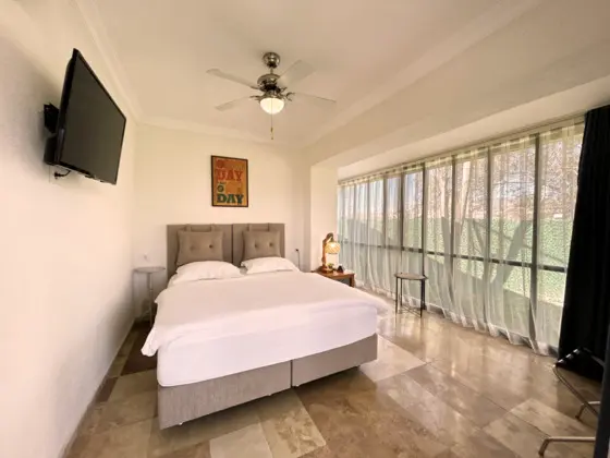 Bahçe Katı Standart Oda, Bahçe Manzaralı, Balkonlu