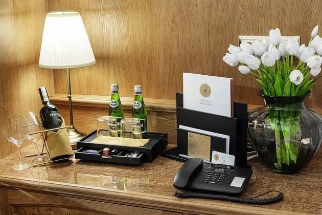 Standard Tek Büyük veya İki Ayrı Yataklı Oda