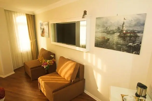 Aile Odası, Şehir Manzaralı