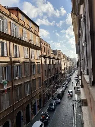 Deluxe Oda