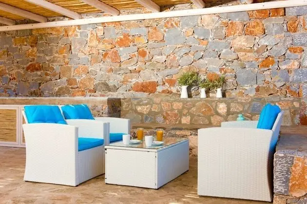 Superior Villa, 2 Yatak Odası, Kişiye Özel Havuzlu, Deniz Manzaralı