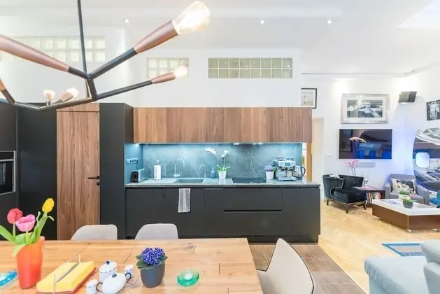 Elite Apart Daire, Birden Çok Yatak, Avlu Manzaralı