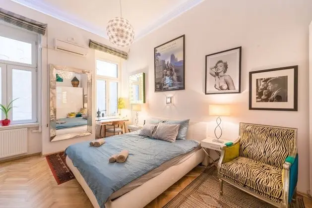 Elite Apart Daire, Birden Çok Yatak, Avlu Manzaralı