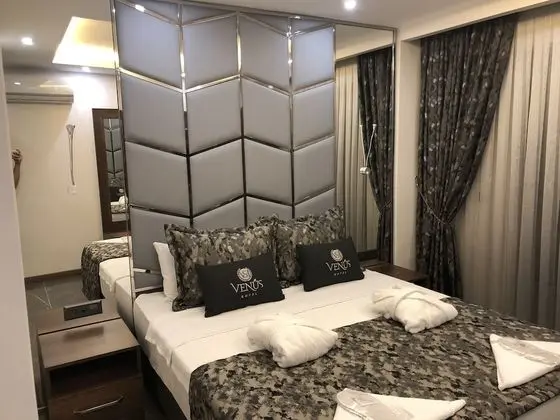 Tek Büyük Yataklı Oda