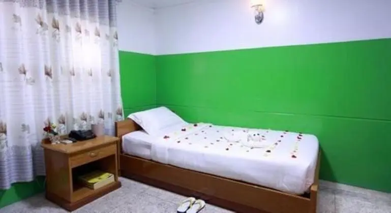 Tek Kişilik Oda