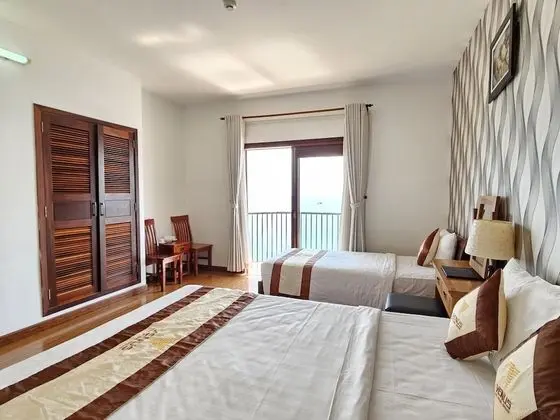 Deluxe Tek Büyük Yataklı Oda, Deniz Manzaralı