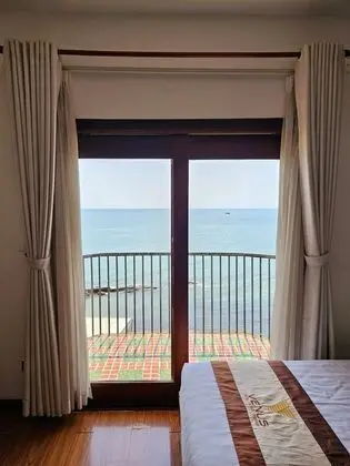Deluxe Tek Büyük Yataklı Oda, Deniz Manzaralı