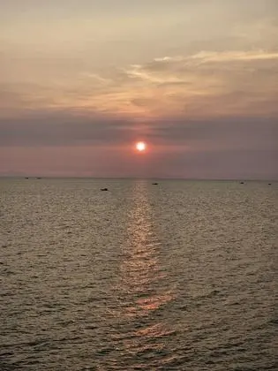 Deluxe Tek Büyük Yataklı Oda, Deniz Manzaralı