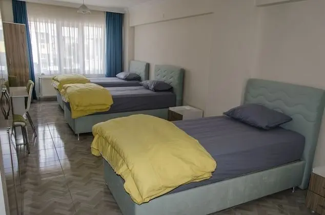 Tek Büyük Yataklı Oda