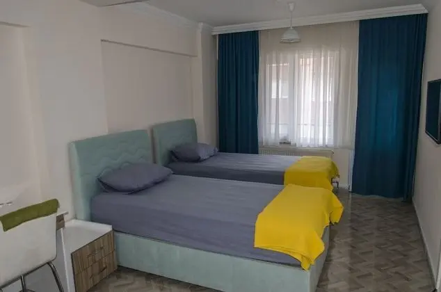 Tek Büyük Yataklı Oda