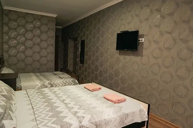 Comfort Tek Büyük veya İki Ayrı Yataklı Oda