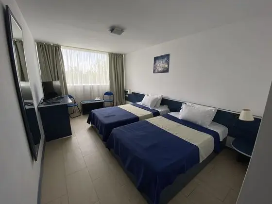 Tek Büyük veya İki Ayrı Yataklı Oda, Şehir Manzaralı