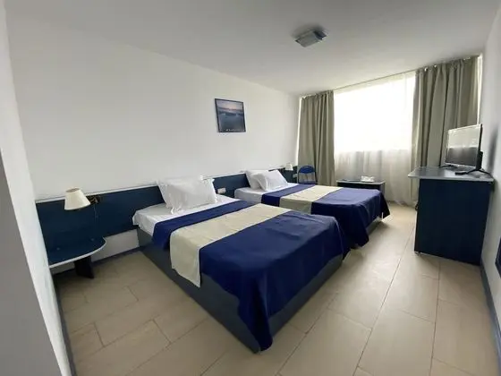 Tek Büyük veya İki Ayrı Yataklı Oda, Şehir Manzaralı
