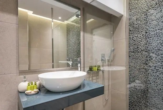 Deluxe Üç Kişilik Oda