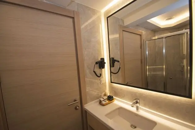Deluxe Tek Kişilik Oda