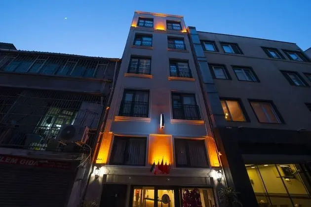 Deluxe Üç Kişilik Oda