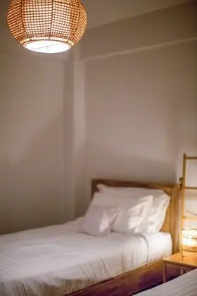 Twin Room with Window