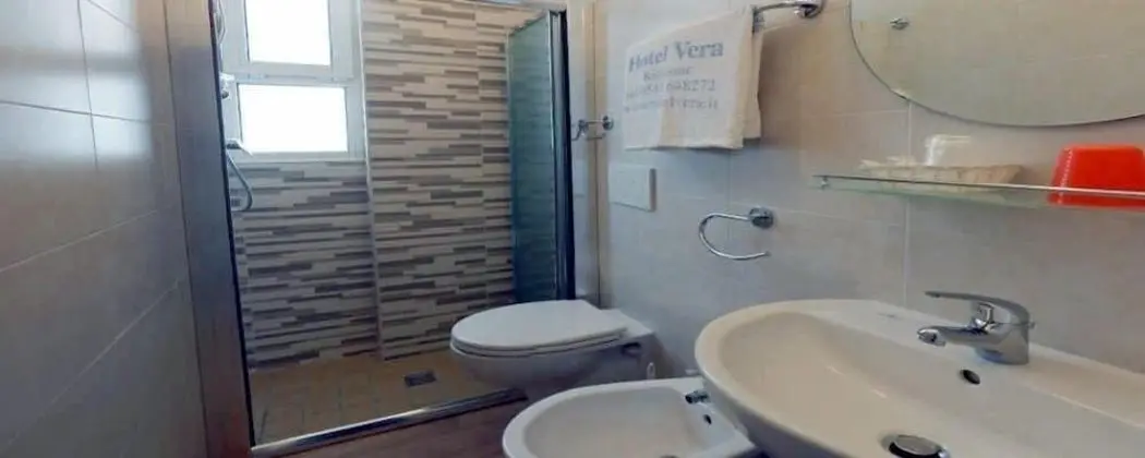 Dört Kişilik Oda, Balkon