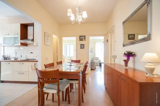 Apart Daire, 2 Yatak Odası, Balkon