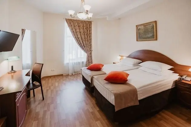 Superior Tek Büyük veya İki Ayrı Yataklı Oda