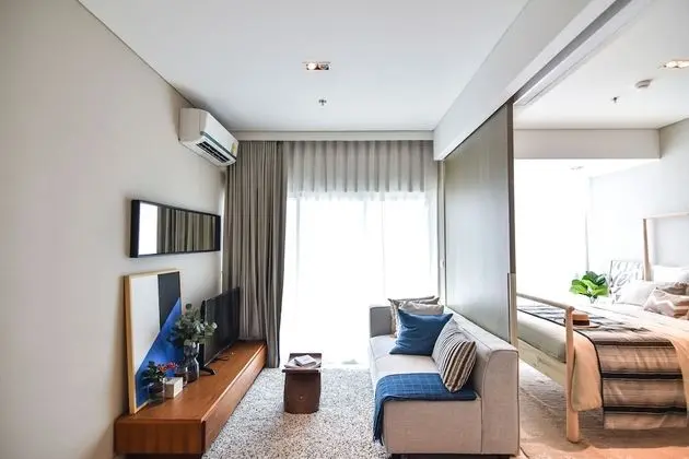 1-Bedroom Deluxe Apartment with Partial Sea View