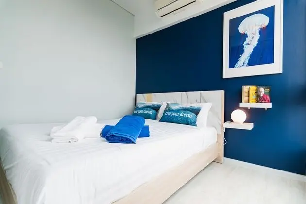 2 Bedrooms Deluxe Apartment with Partial Sea View