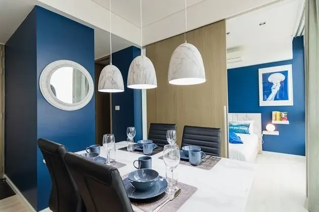 2 Bedrooms Deluxe Apartment with Partial Sea View