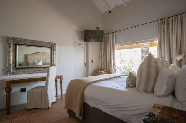 Family Kır Evi, 1 Yatak Odası, Havuz Manzaralı, Bahçeli (Pool)