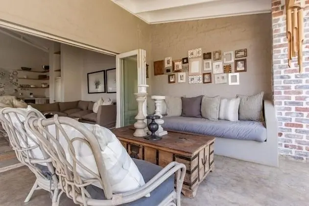 Family Kır Evi, 1 Yatak Odası, Havuz Manzaralı, Bahçeli (Pool)