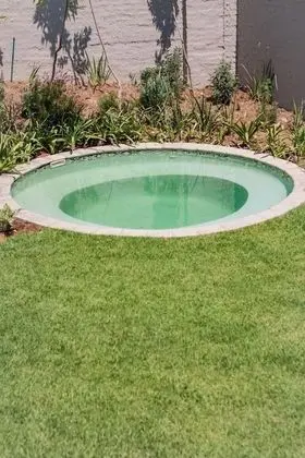 Family Kır Evi, 1 Yatak Odası, Havuz Manzaralı, Bahçeli (Pool)