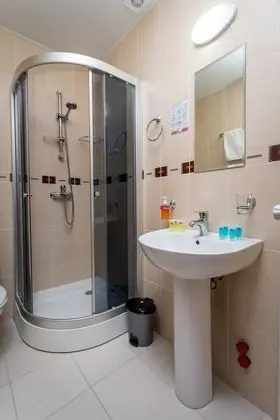 Standard Üç Kişilik Oda