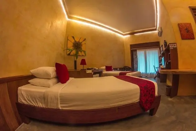 İki Ayrı Yataklı Oda, Balkon, Bahçe Manzaralı (Cliff Residence)